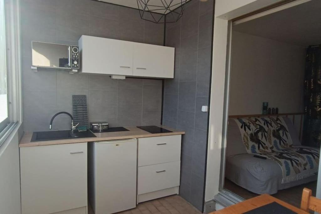 Studio - Sete - 100M Des Plages Luaran gambar